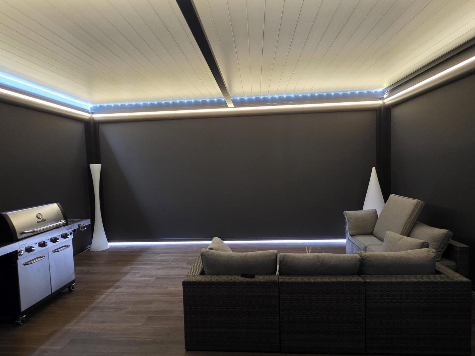 Smart Sliding Louvre Pergolamatic